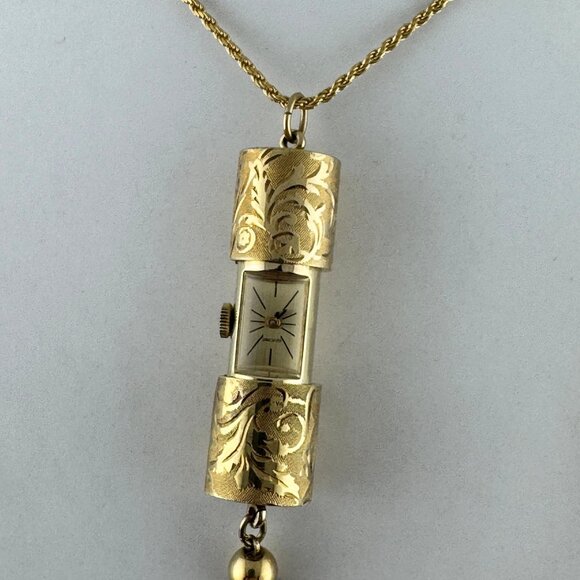 Vintage Glycine Swiss Pendant Peek a Boo or Slide Watch 30 in Italian Rope Chain
